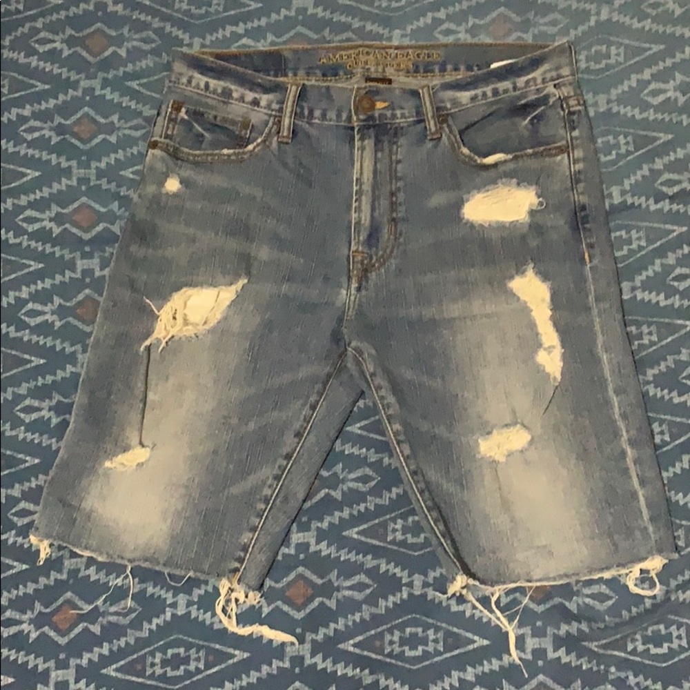 American Eagle ripped jean shorts
